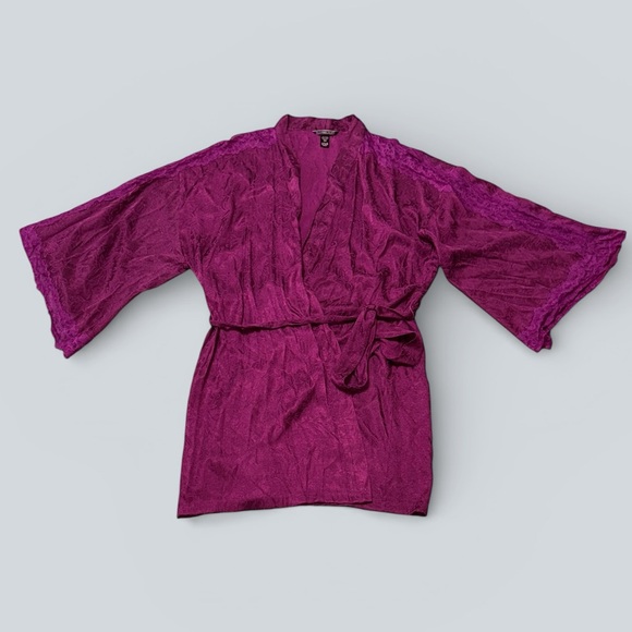 Victoria's Secret Other - Victoria’s Secret Floral Jacquard Satin Kimono Robe